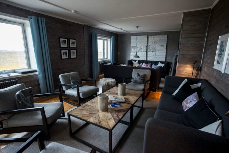 The inside of the building is modern and airy, not what you'd expect in a building so high up in the Arctic © Isfjord radio, Basecamp explorer
