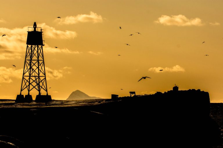 During spring and autumn the sunsets can be beautiful here as open ocean to the west gives unobstructed views © Kirsti Ikonen