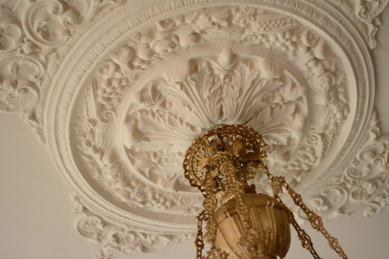 Fine ornamental detail can be seen throughout the house, something rarely seen in modern Norwegian homes © Museum Nord Vesterålsmuseet