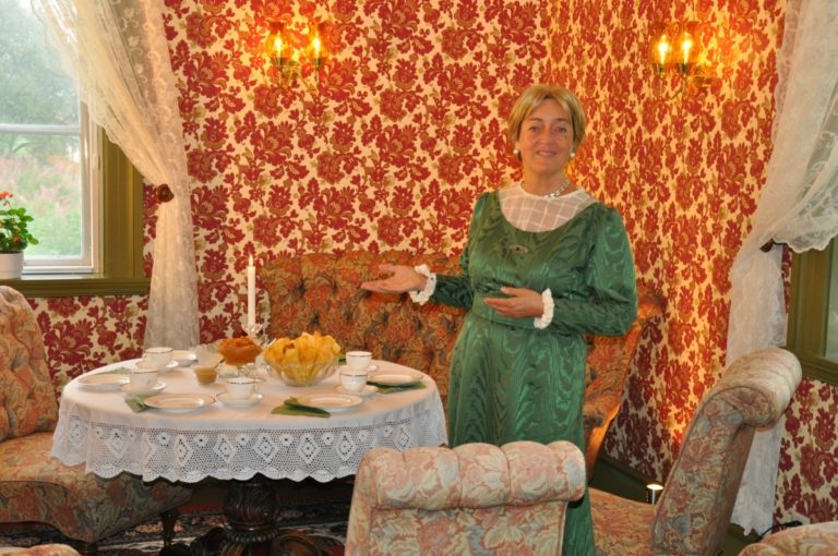 Be welcomed to the manor house by your host © Museum Nord Vesterålsmuseet