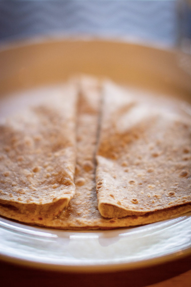 The "møsbrømlefse" is a whole meal in itself © Laila Ingvaldsen/Nordland Nasjonalparksenter
