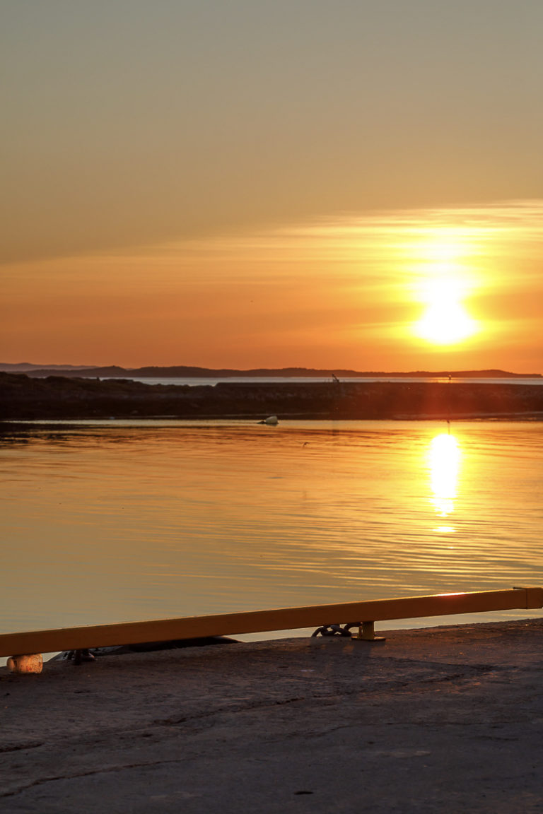 Sunset over thousands of islands © Kathrine Sørgård