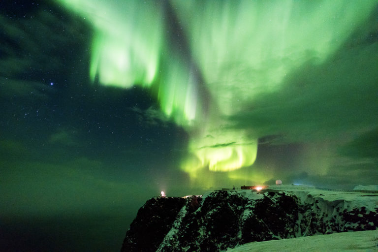 A powerful eruption right above the Cape itself © Bjarne Riesto riesto.no /www.nordnorge.com