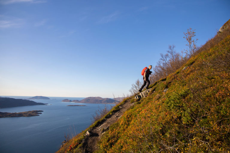 Heading up to Mount Vasstind © Rasmus Ramstad / Adventure Plan
