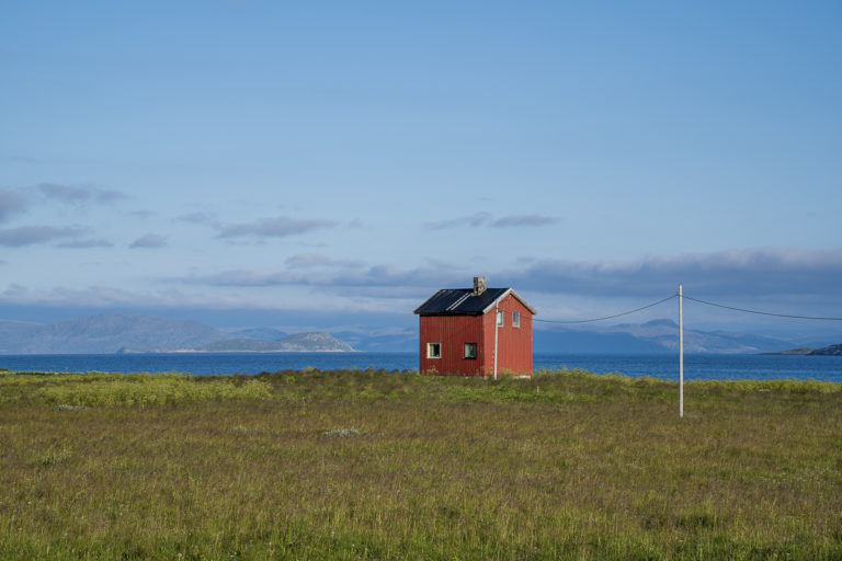 A single house in reconstruction-era style, without the additions of later, more affluent decades © Frid-Jorunn Stabell/Statens vegvesen