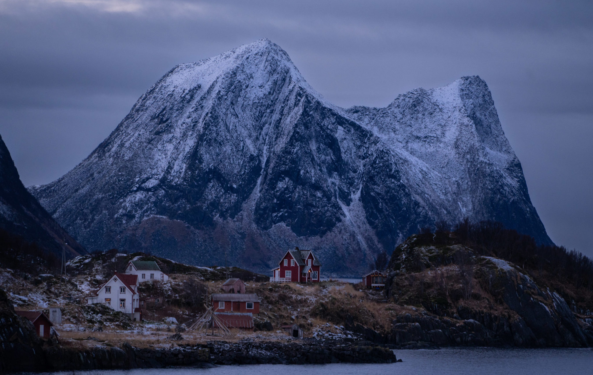 At the outer coast, where snow is iffy in early winter © Virgil Reglioni