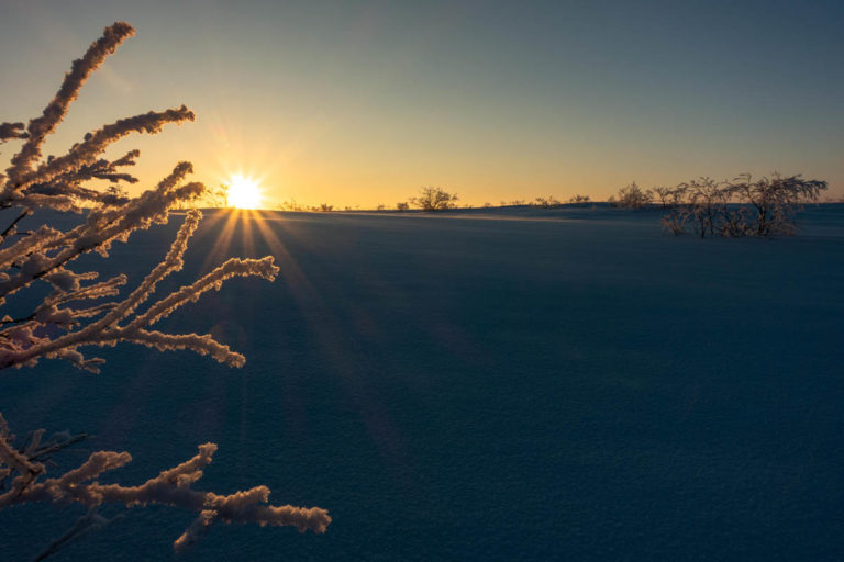 Late winter sunsets tend to be spectacular © Mats Hoel Johannessen