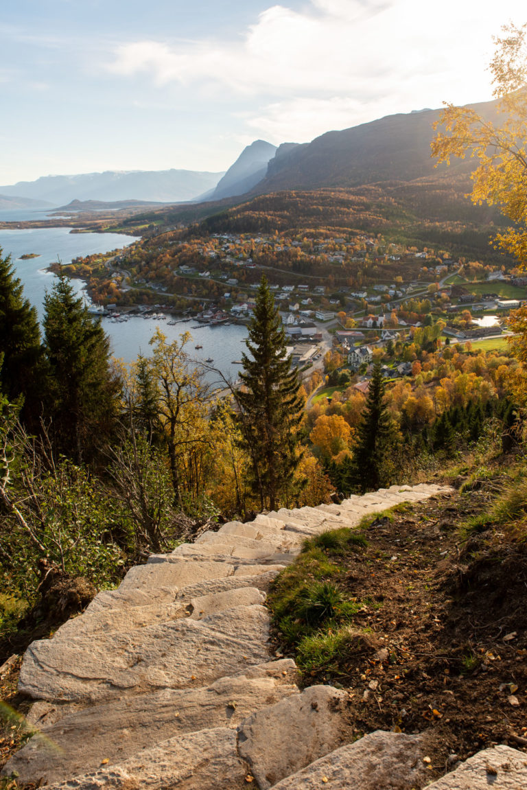 Sherpa-Treppen in Herbstfarben ©Marie Nystad