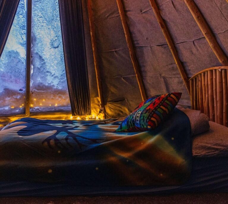 Sami glamping. Photo: Sokki Adventure